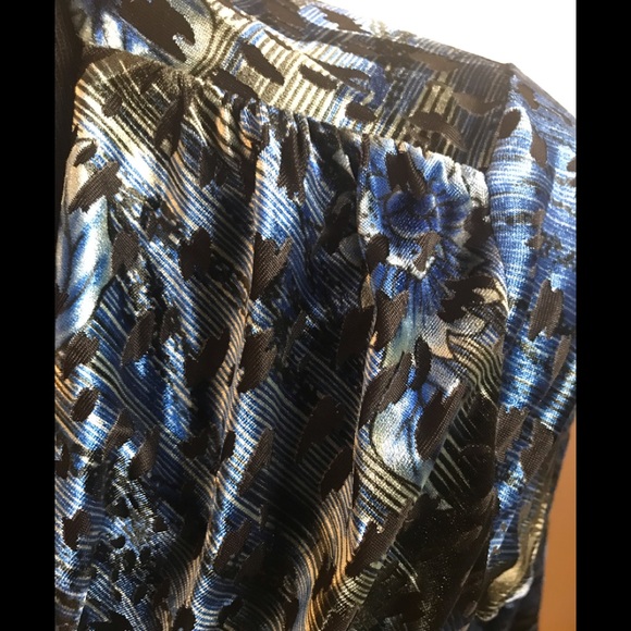 NWOT BONWORTH Blk/Blu SzL TOP - Picture 7 of 8